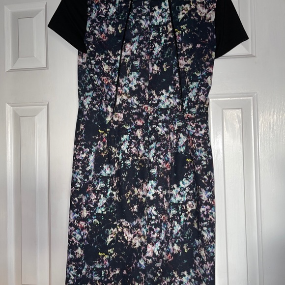 CLUB MONACO Shayla Mini Dress Black Abstract Print Faux leather Enchanted Forest - Picture 5 of 15